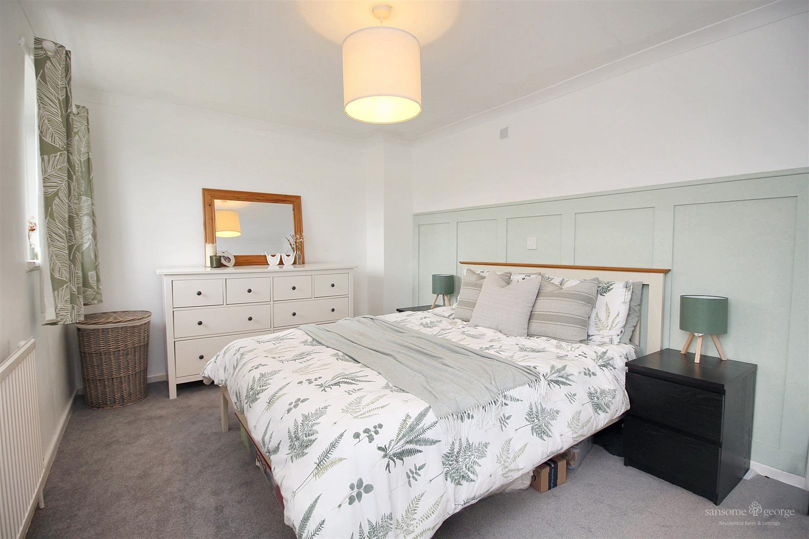 Ashampstead Road, Southcote, Reading